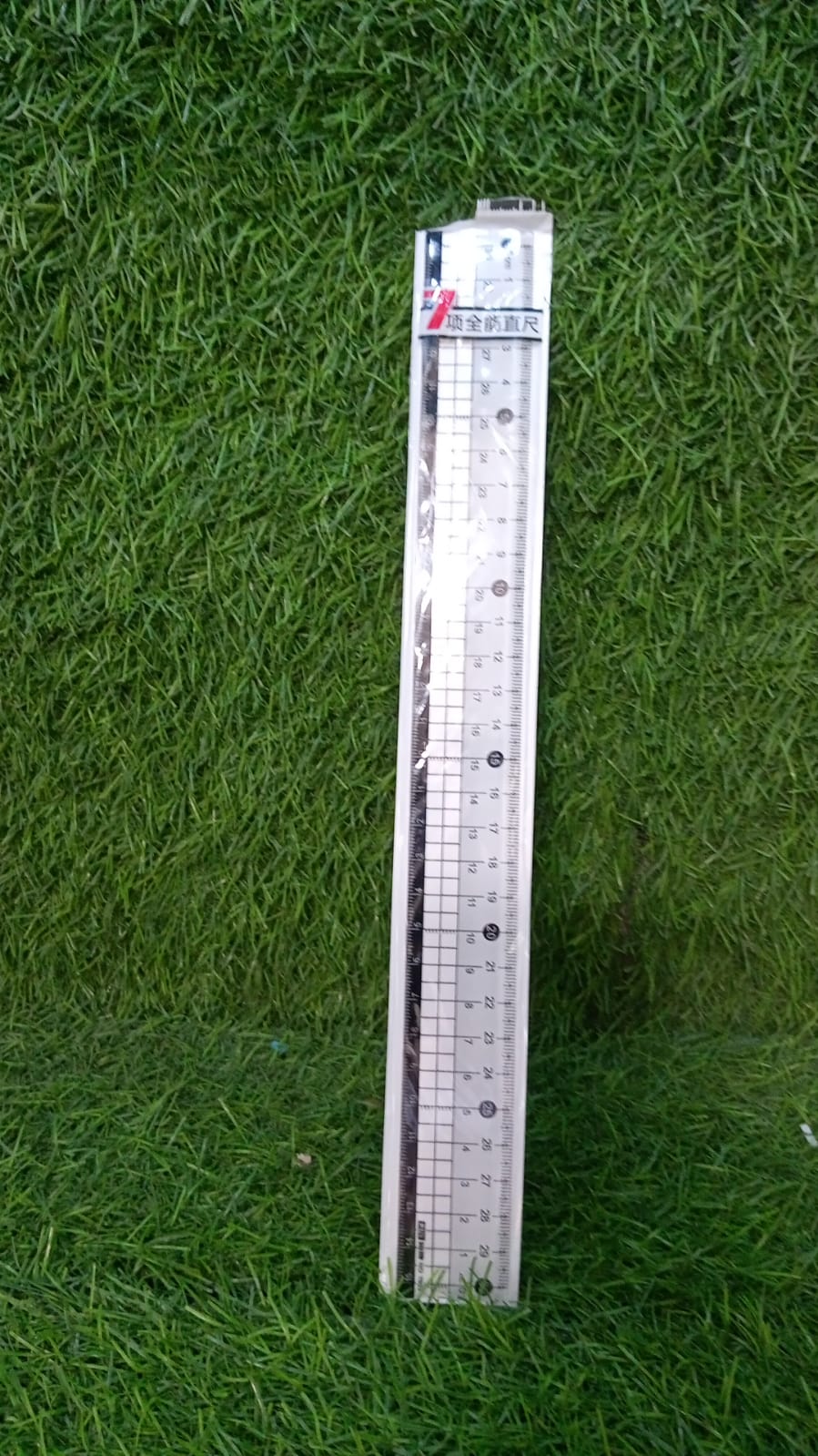 7922 TRANSPARENT RULER, PLASTIC RULERS, FOR SCHOOL CLASSROOM, HOME, OR OFFICE (30 Cm ) 7922 TRANSPARENT RULER, PLASTIC RULERS, FOR SCHOOL CLASSROOM, HOME, OR OFFICE (30 Cm )
